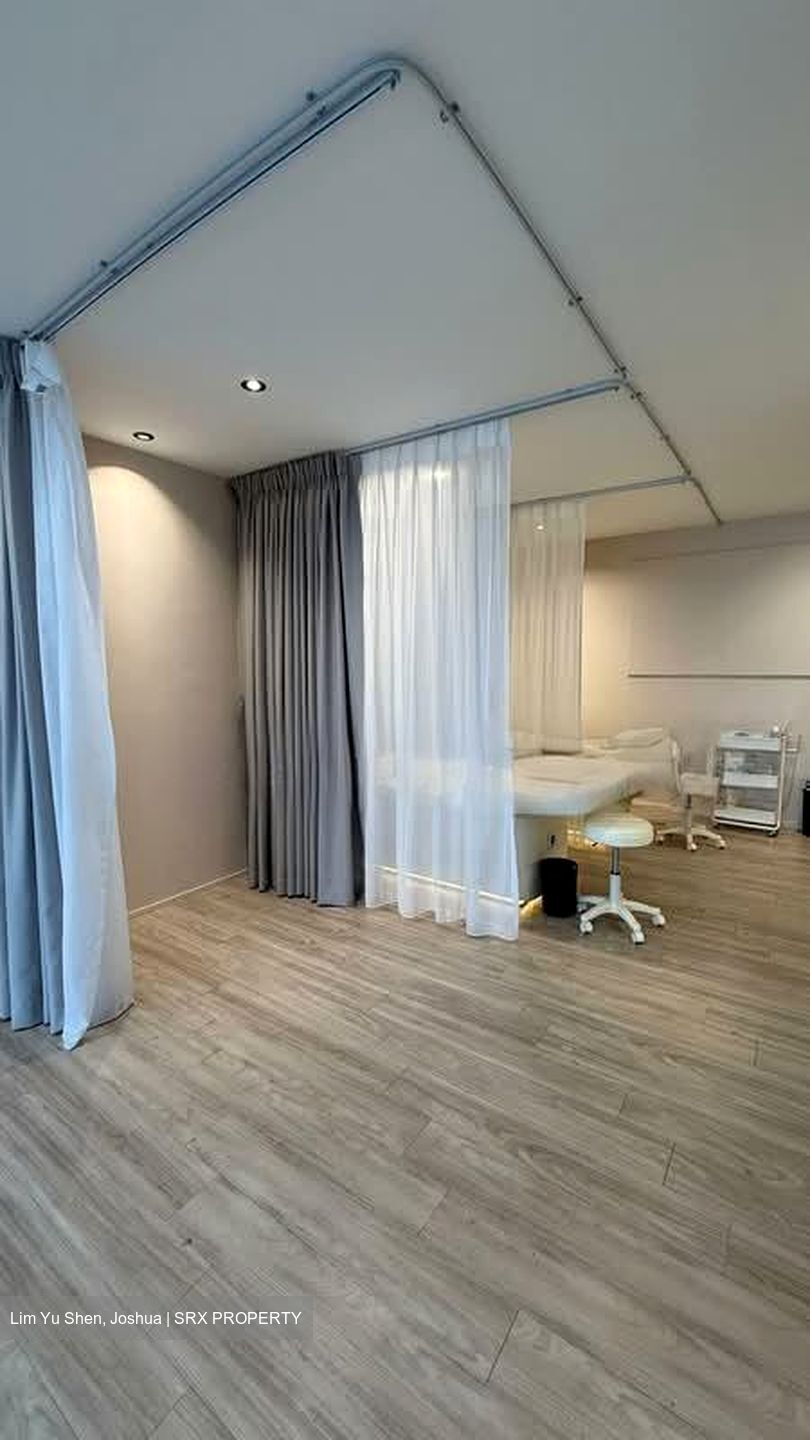 Tanjong Pagar Plaza (D2), Retail #565776871
